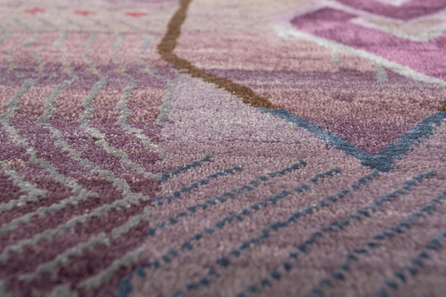 Mancaha Rug - Mannu 170 x 240 cm -  Mauve/burnished gold hand knotted Rug